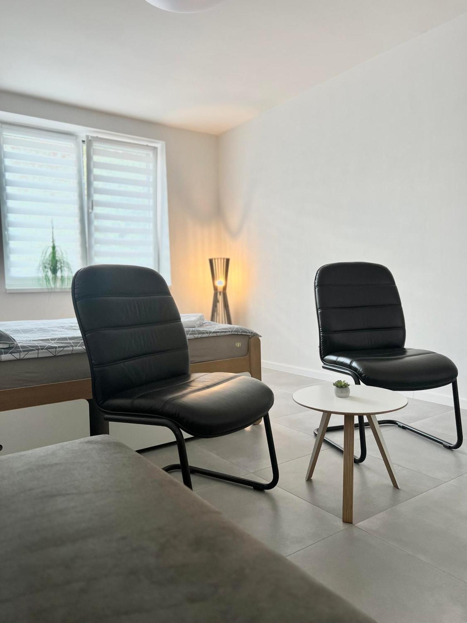 2 Moderne Apartmany 19 A 95 V Sukromi V Centre Mesta Turčianske Teplice Exterior foto